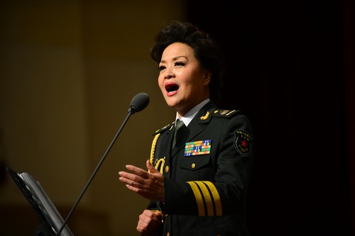 韩芝萍演唱会首次带妆联排 百人乐队阵容初亮相