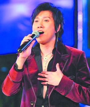 春晚歌手潘安邦病逝终年52岁家庭背景显赫