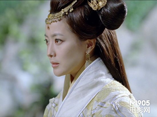 金喜善时隔7年以中国电影战国回归银幕图